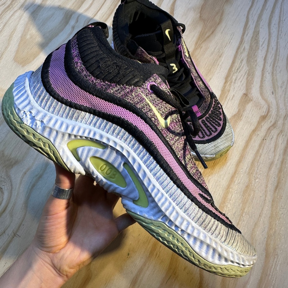 Nike Cosmic Unity 3 Mens Basketball Shoes Size 10.5 Purple Black